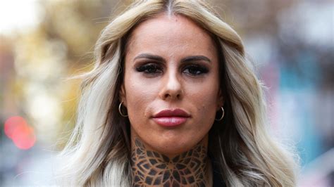 Ex prison guard starts is now a model.
